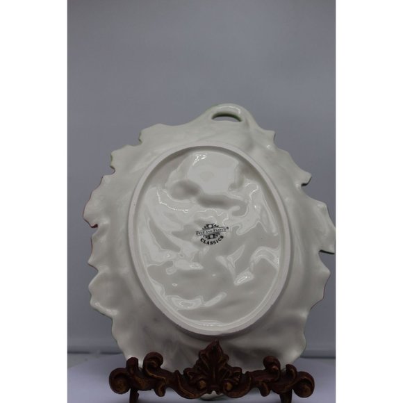 Fitz & Floyd - Classic Woodland Spring Bunny Sleeping On Leaf Shaped Candy Dish - Picture 2 of 4